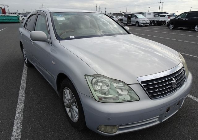 2004 TOYOTA CROWN ROYAL SALOON I FOUR 2004 65,532 km