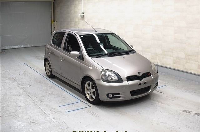 2000 TOYOTA VITZ RS 72,497 km