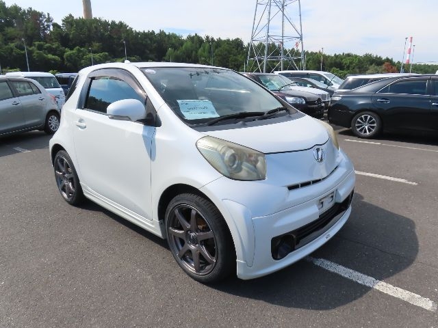 2009 Toyota IQ 100G 120,944km