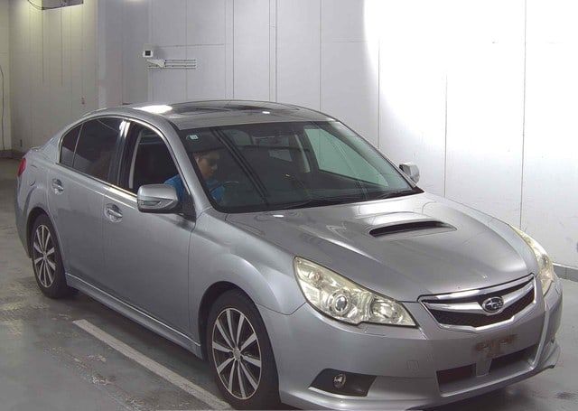 2010 SUBARU LEGACY B4 2.5GT L PACKAGE 111,129 km