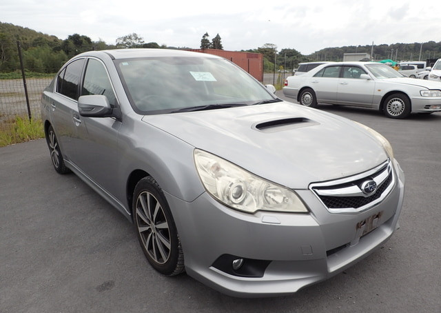 2010 SUBARU LEGACY B4 2.5GT L PACKAGE 111,129 km