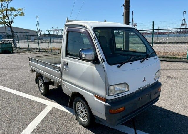 1997 MITSUBISHI MINICAB TRUCK VX-SE 25,992 km