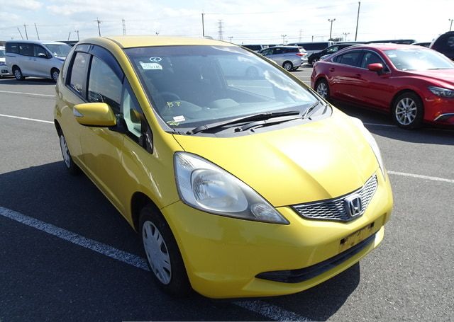 2010 HONDA FIT G SMART SELECTION 64,339 km