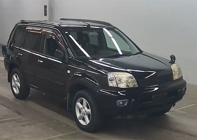 2002 NISSAN X-TRAIL XTT 106,150 km