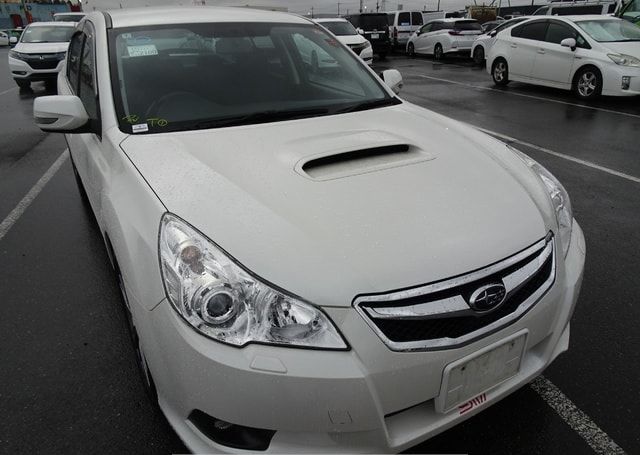 2010 SUBARU LEGACY B4 2.5GT L PACKAGE 193,823 km