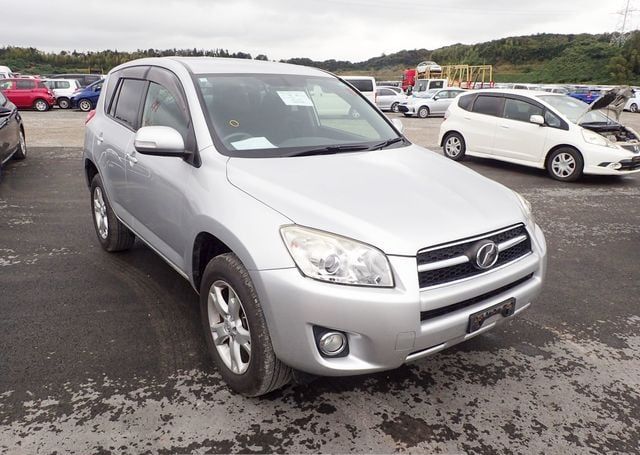 2008 TOYOTA RAV4 STYLE 41,800 km