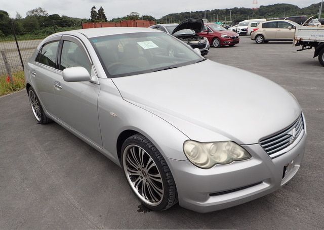2005 TOYOTA MARK X 250G 106,900 km