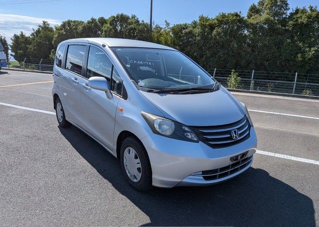 2008 HONDA FREED G 100,684 km