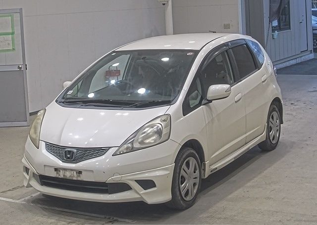 2010 HONDA FIT 134,190 km