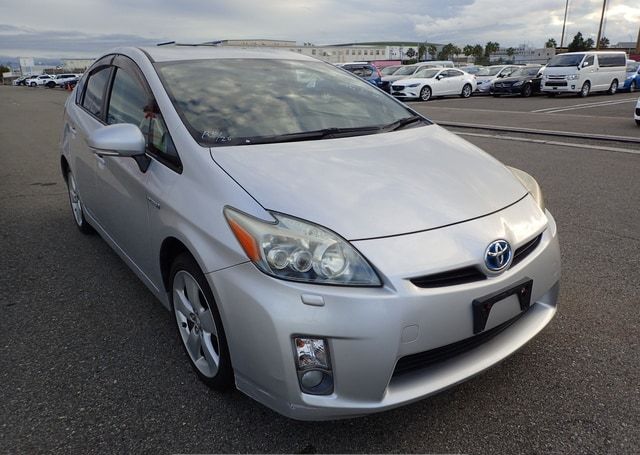 2009 TOYOTA PRIUS HYBRID S TOURING SELECTION 132,727 km