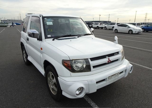 1998 MITSUBISHI PAJERO IO ZR 87,958 km