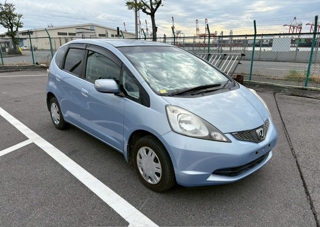 2010 HONDA FIT 56,818 km