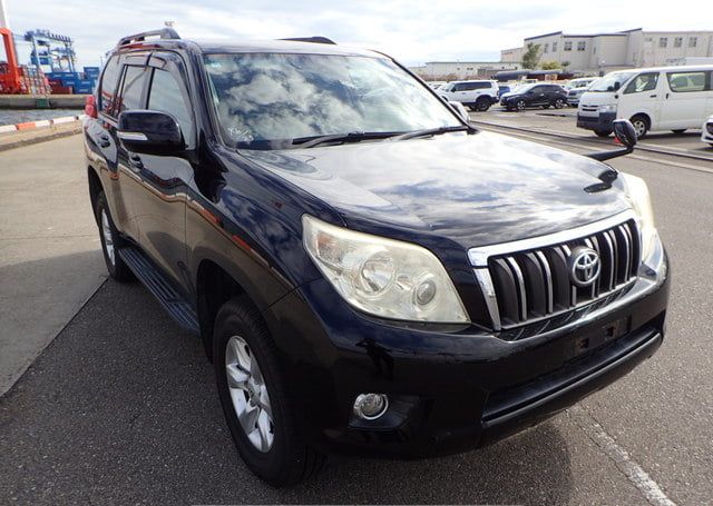 2010 TOYOTA LAND CRUISER PRADO TX 126,700 km