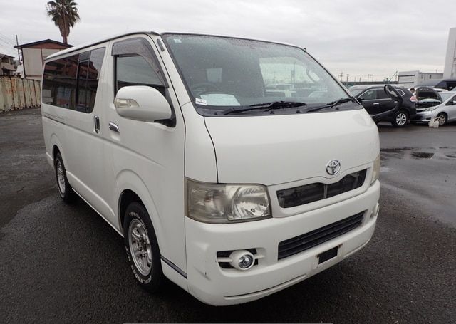 2007 TOYOTA REGIUSACE VAN LONG SUPER GL Diesel 252,000 km