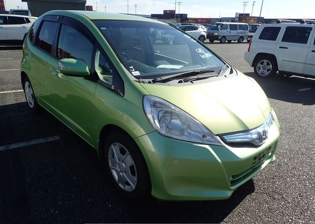2010 HONDA FIT HYBRID SMART SELECTION 71,950 km