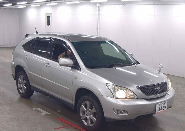 2004 TOYOTA HARRIER 240G 94,751 km