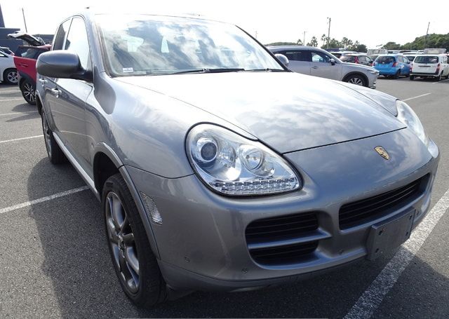 2004 PORSCHE CAYENNE 94,907 km