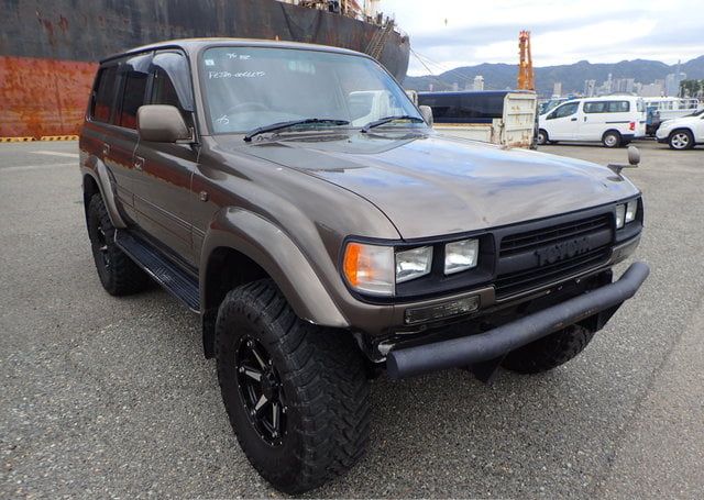 1994 TOYOTA LAND CRUISER VX LIMITED 213,545 km