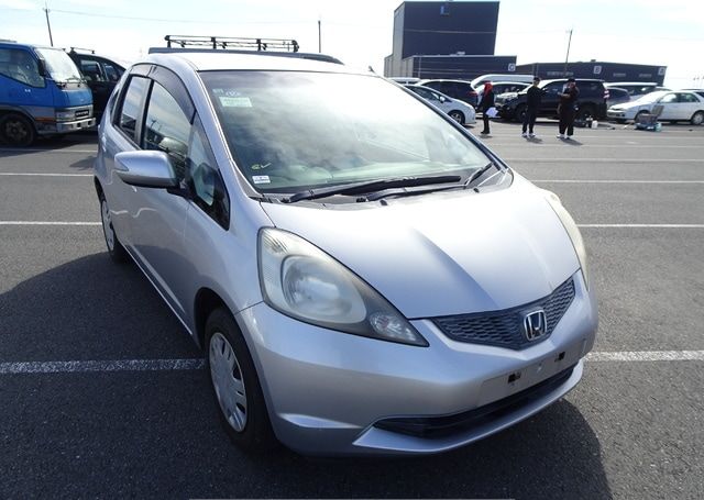 2008 HONDA FIT L F PACKAGE 8,995 km