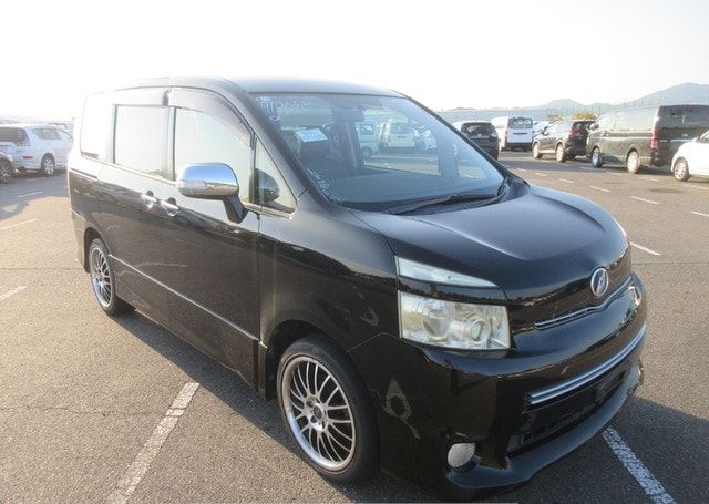 2008 TOYOTA VOXY ZS KIRAMEKI 136,530 km2008 TOYOTA VOXY ZS KIRAMEKI 136,530 km