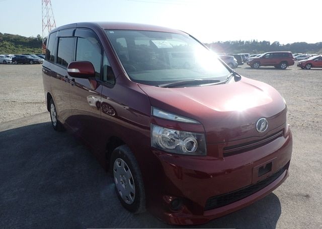 2009 TOYOTA VOXY X 102,738 km