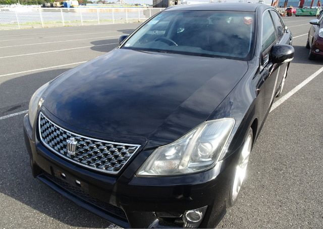 2010 TOYOTA CROWN ATHLETE 125,274 km