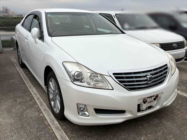 2009 Toyota Crown Royal Saloon 100,209km