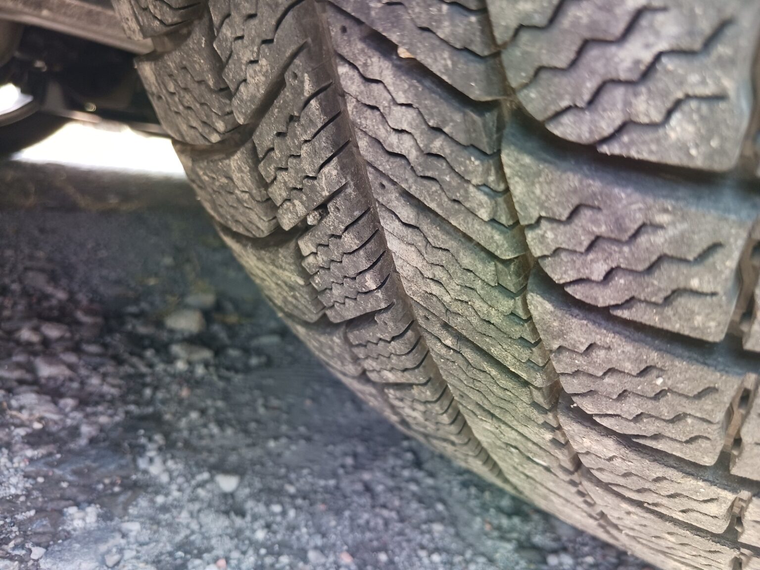 SUBARU LEGACY B4 thumbnail 33