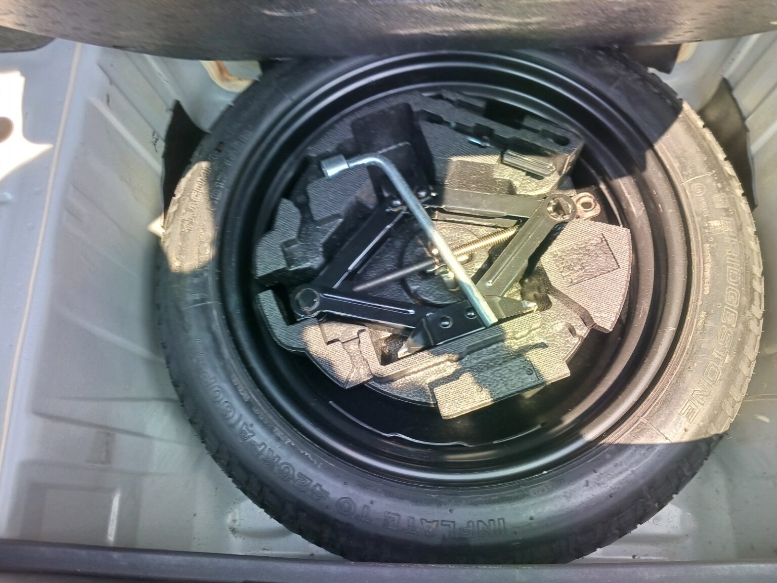 SUBARU LEGACY B4 thumbnail 35
