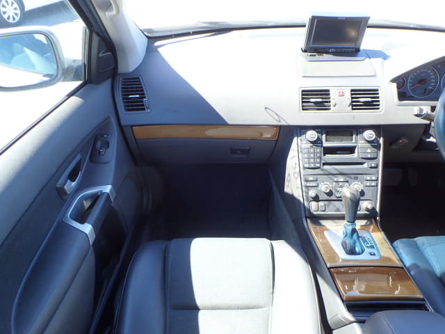 VOLVO XC90 thumbnail 33