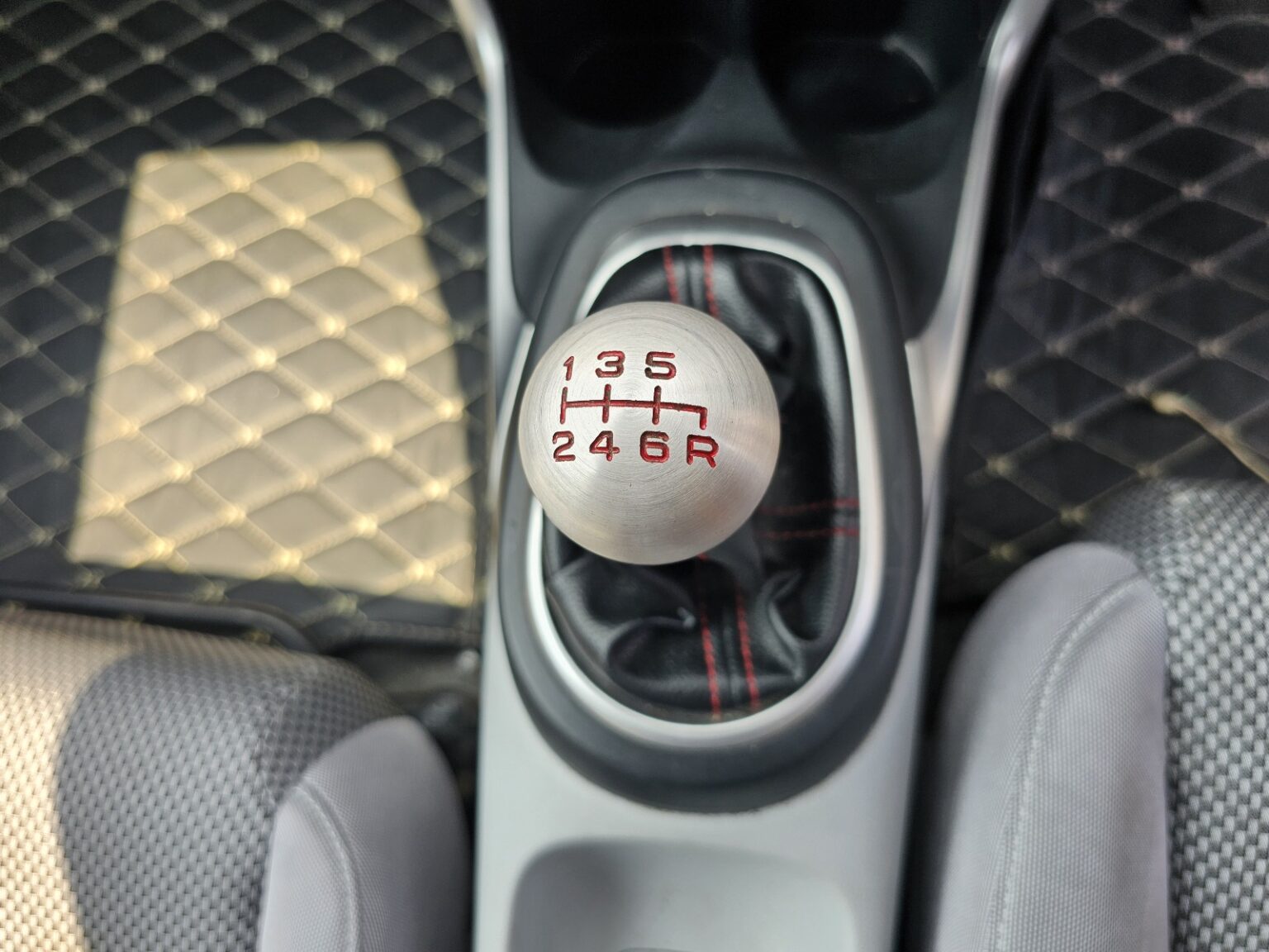 HONDA CR-Z thumbnail 20