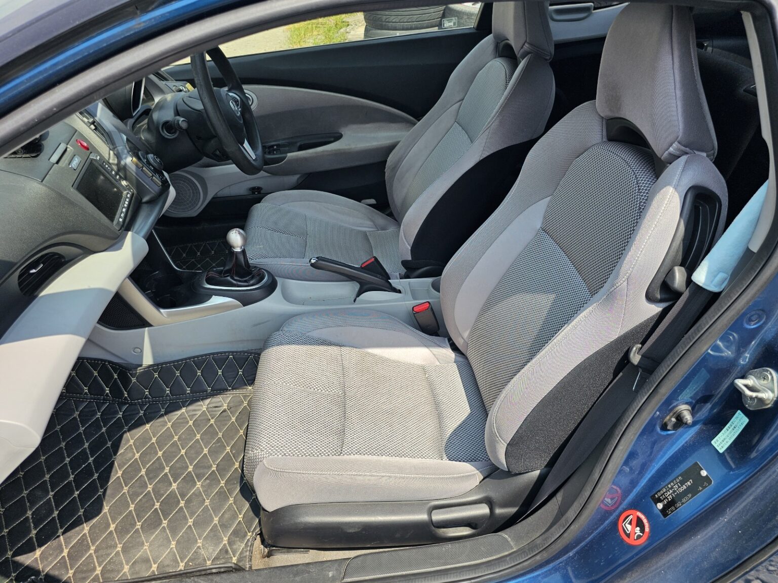 HONDA CR-Z thumbnail 39