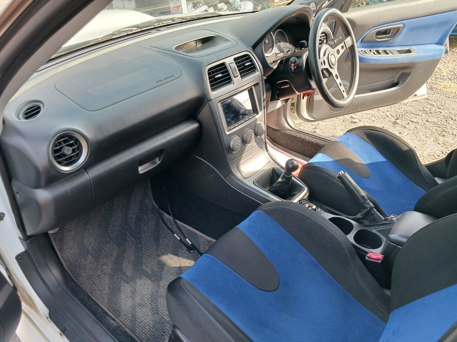 SUBARU IMPREZA thumbnail 30