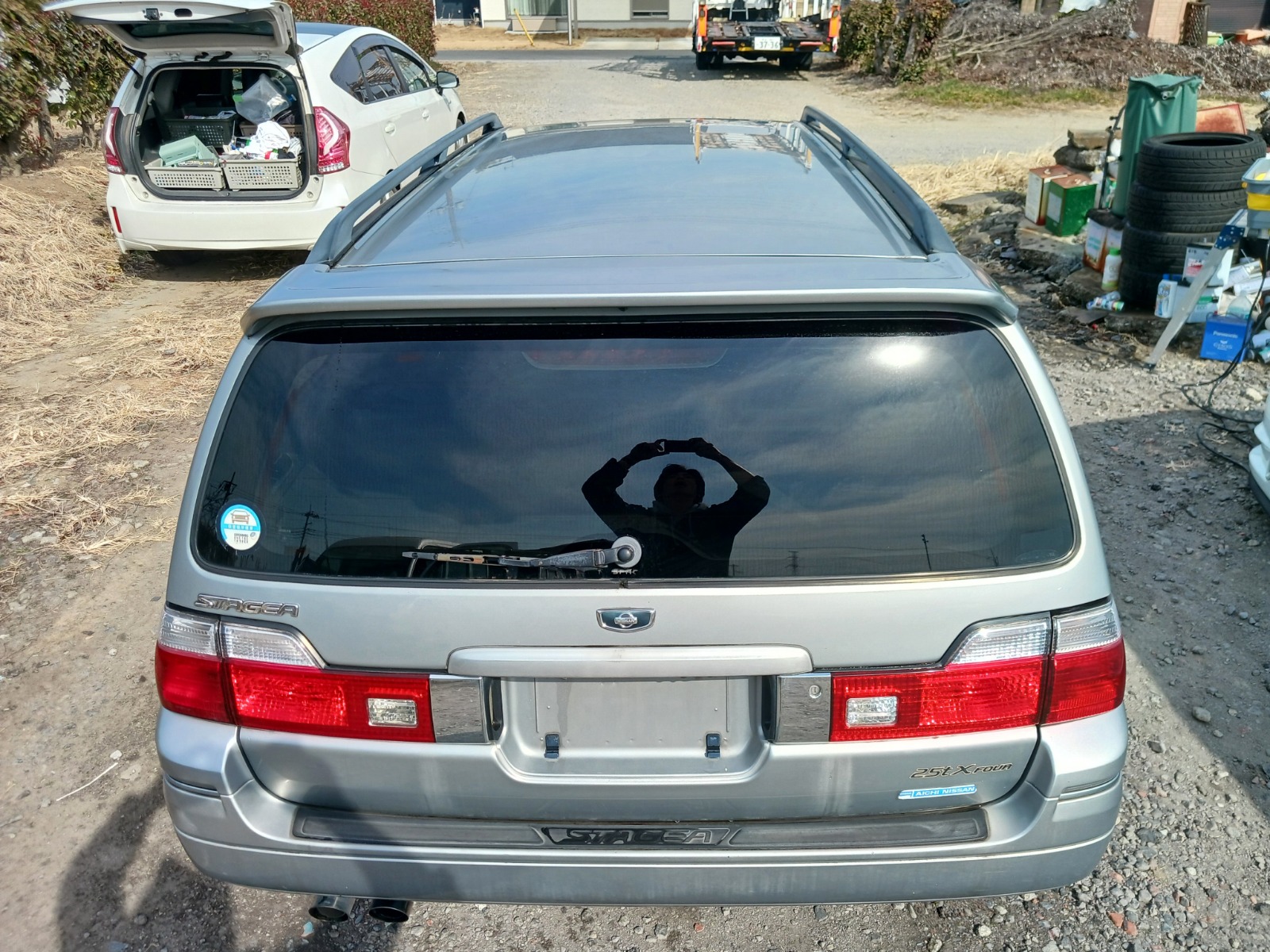 NISSAN STAGEA thumbnail 12
