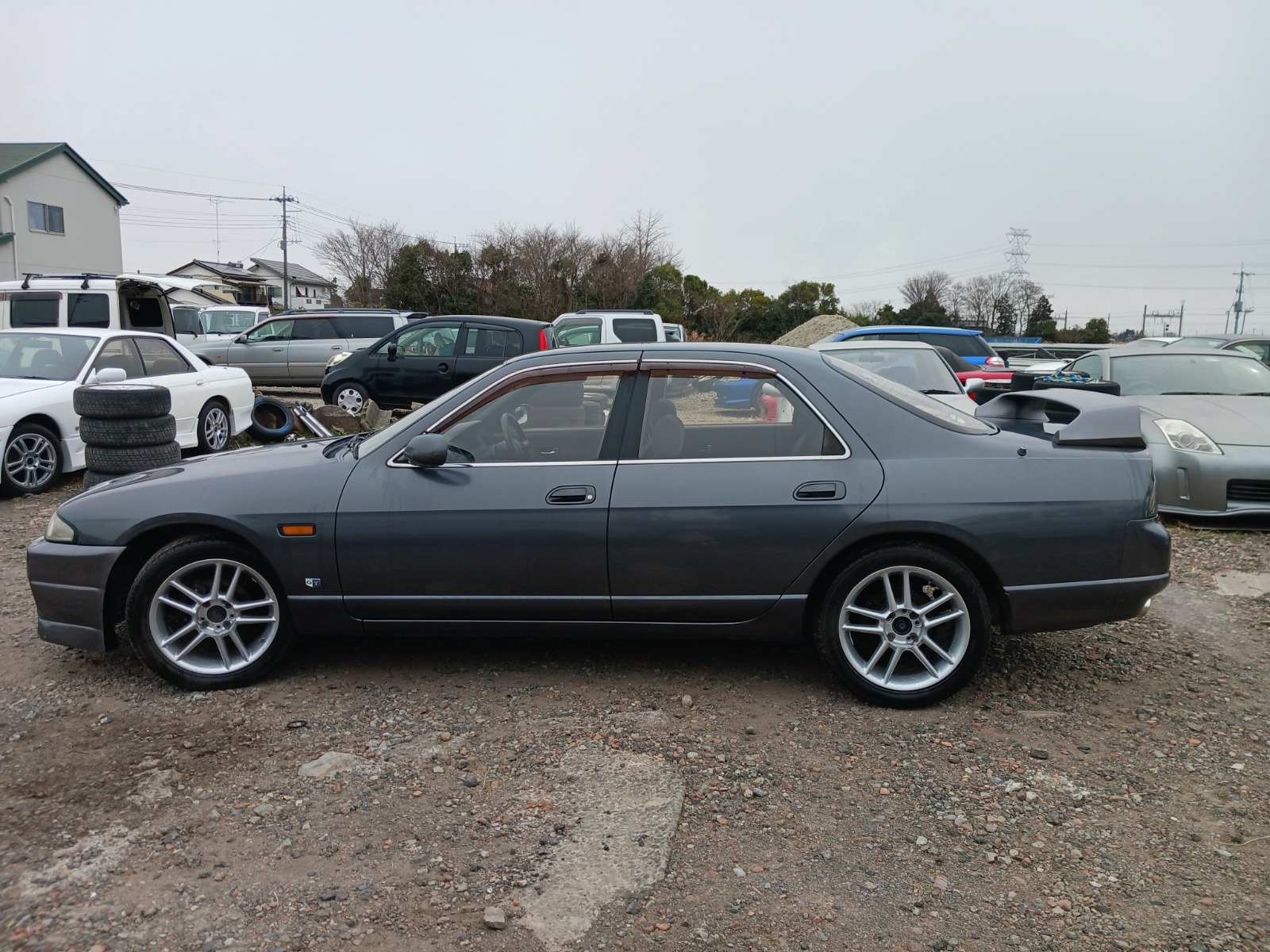 NISSAN SKYLINE thumbnail 43