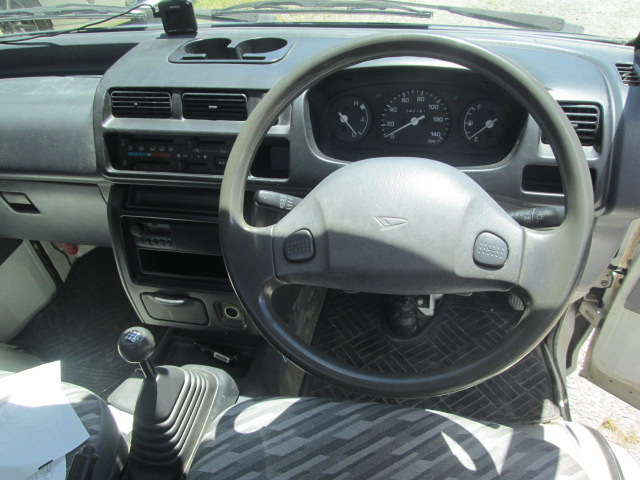 2001 DAIHATSU HIJET TRUCK