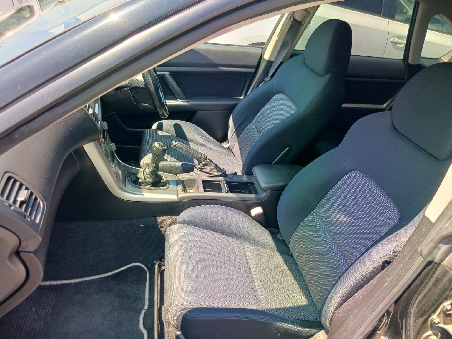 SUBARU LEGACY B4 thumbnail 11