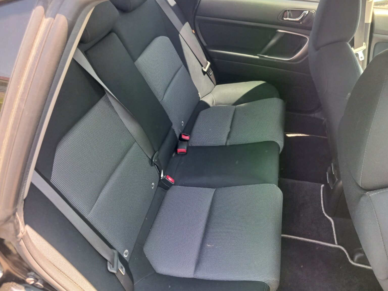 SUBARU LEGACY B4 thumbnail 12