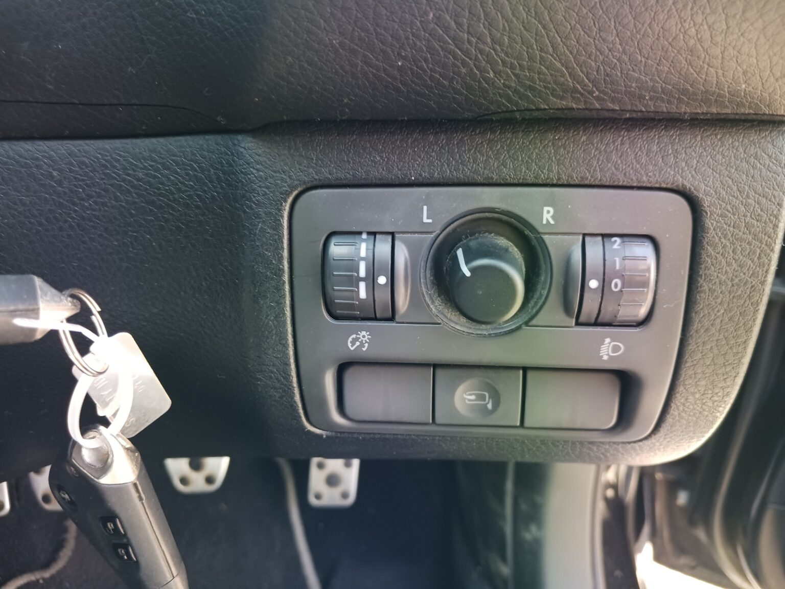 SUBARU LEGACY B4 thumbnail 16