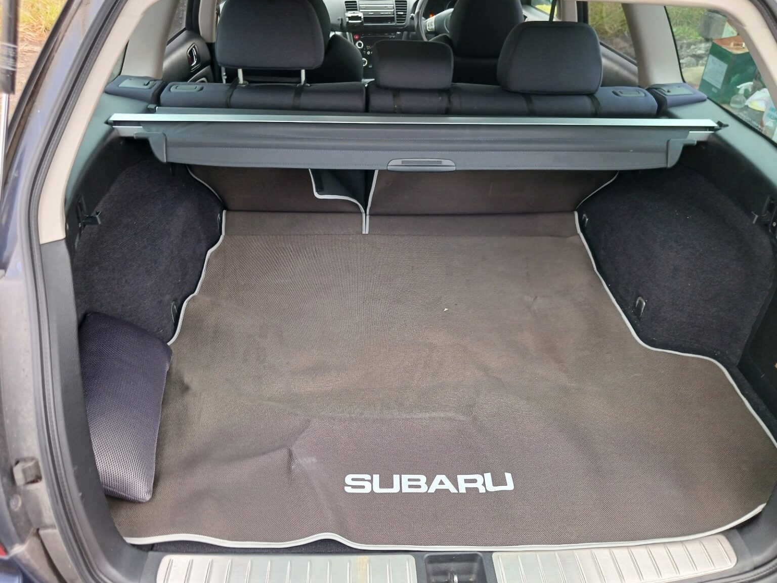 2006 SUBARU LEGACY