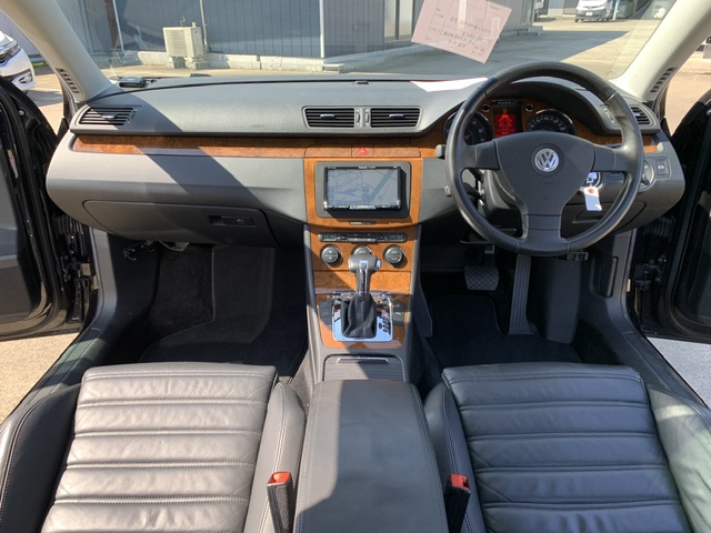 VOLKSWAGEN PASSAT thumbnail 7