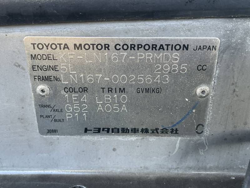 TOYOTA HILUX thumbnail 15