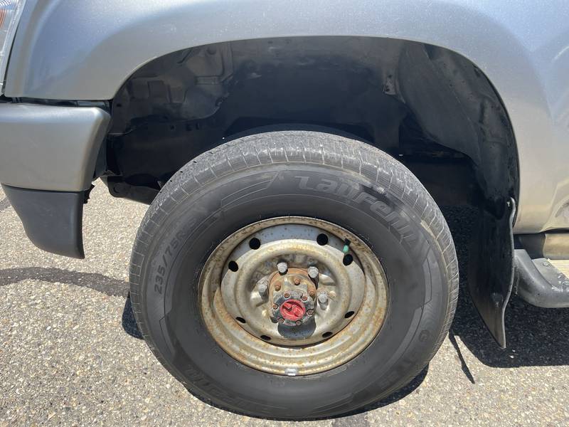 TOYOTA HILUX thumbnail 16