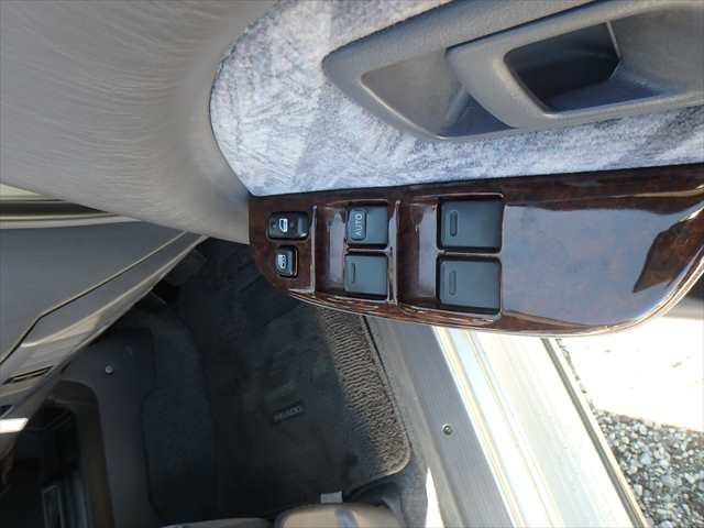 TOYOTA LAND CRUISER PRADO thumbnail 20