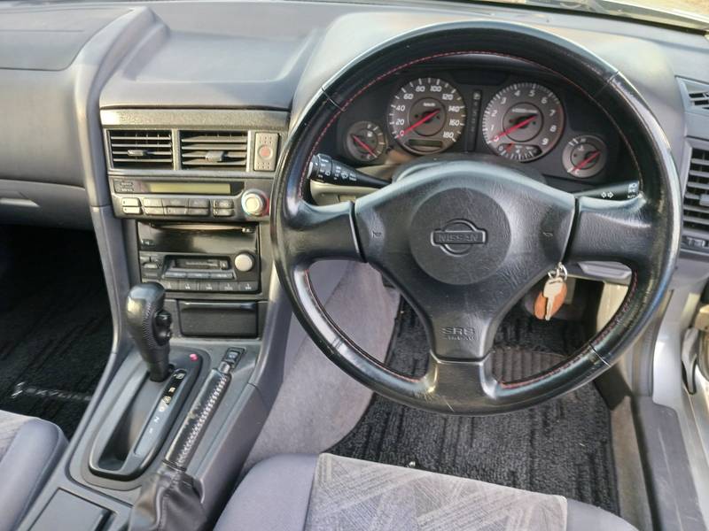 NISSAN SKYLINE thumbnail 14